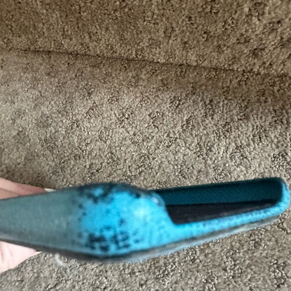 Louis Vuitton iPhone 11 bumper - Picture 10 of 13